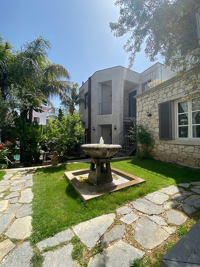 Alâ Otel Galeri